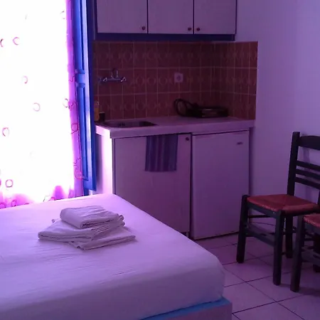 Studio Apartment Perivolos * Perivolos (Santorini)